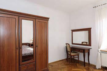 Szczepanska 3 Apartmenthouse Krasków Eksteriør bilde
